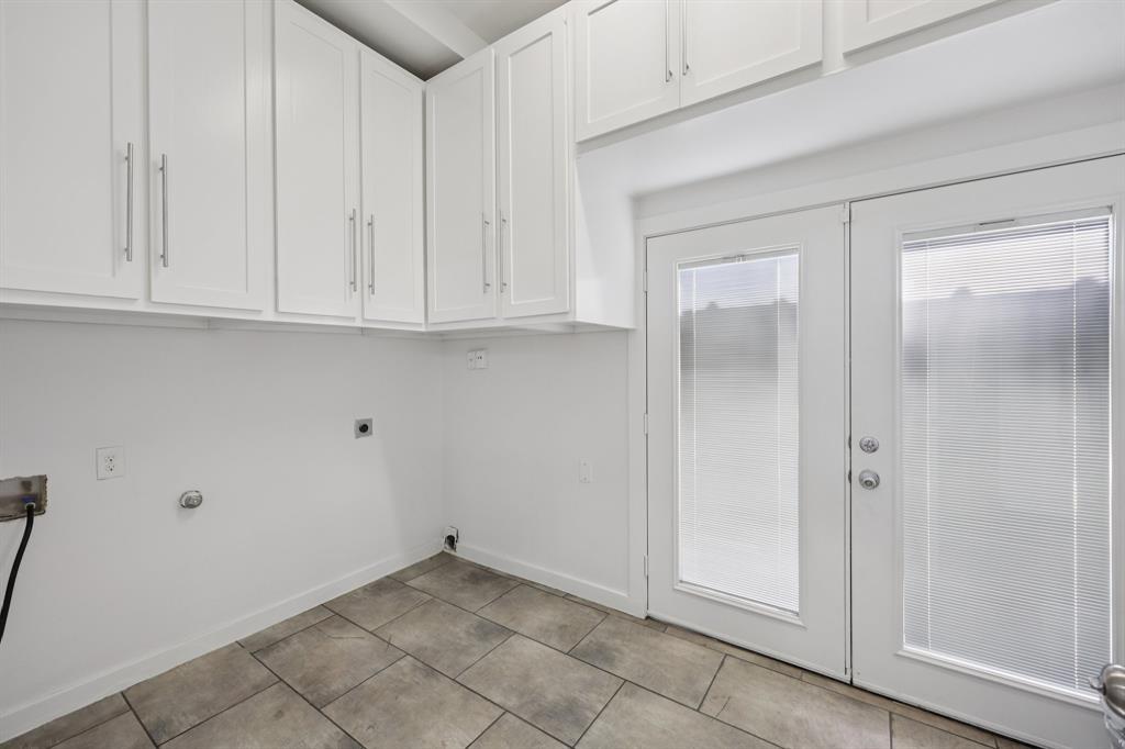 Woodcrest - Residential Lease