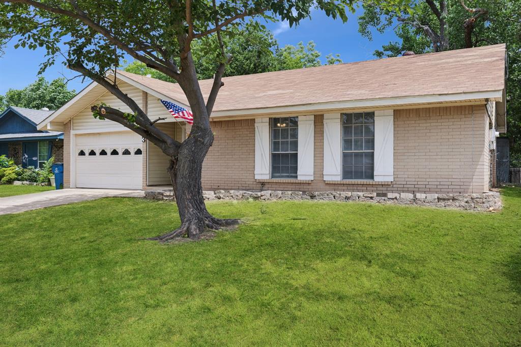 623 Bentwood Drive