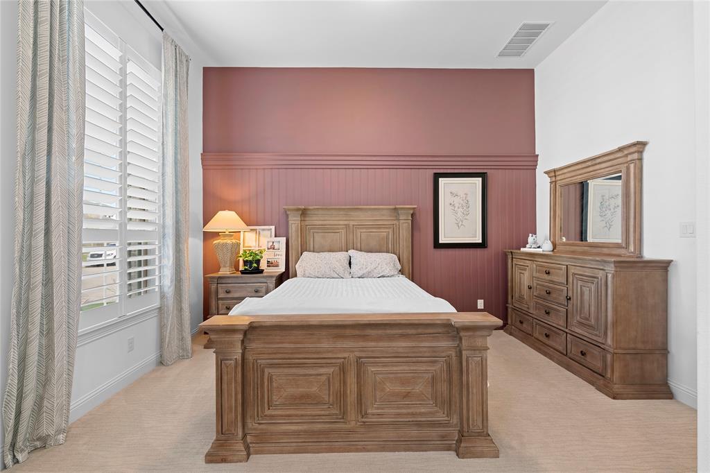 Northlake, Texas 76226, United States, 4 Bedrooms Bedrooms, ,4 BathroomsBathrooms,Residential,Pending,10957