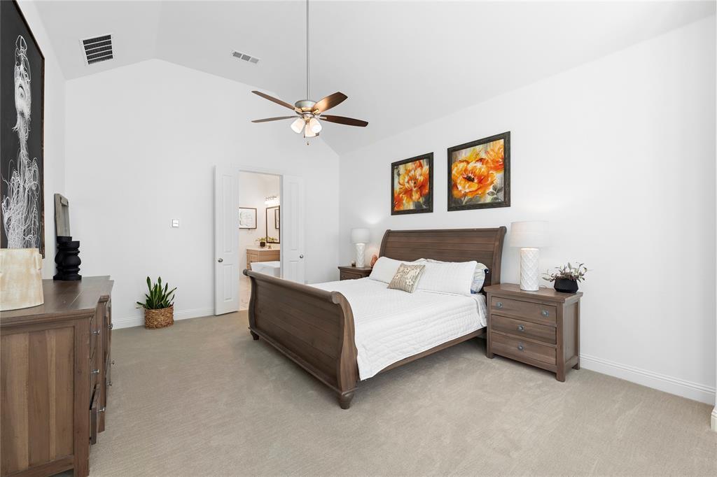 Northlake, Texas 76226, United States, 4 Bedrooms Bedrooms, ,4 BathroomsBathrooms,Residential,Pending,10957