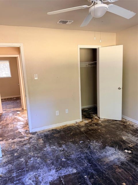 Tiny photo for 2055 Linear Street, Shreveport, LA 71107 (MLS # 21395149)
