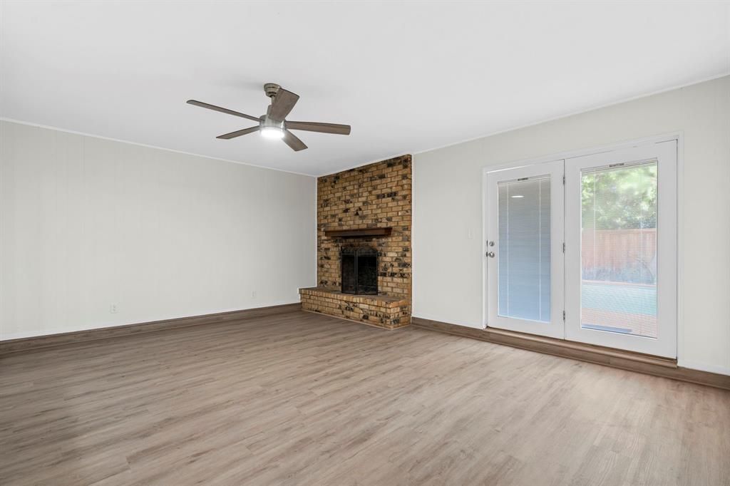 1828 Tracey Circle