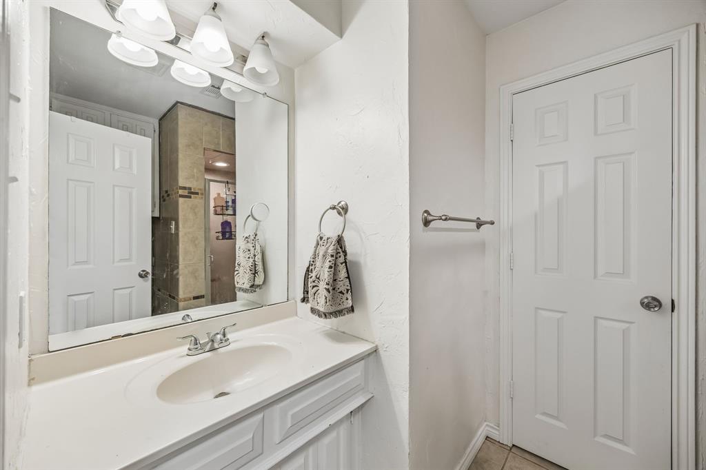 Lake Ray Hubbard Estate - Residential