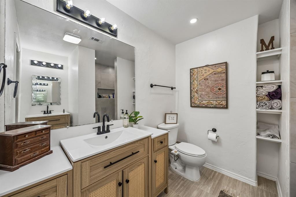 Lake Ray Hubbard Estate - Residential