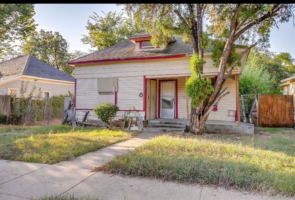 1220 E Pulaski Street