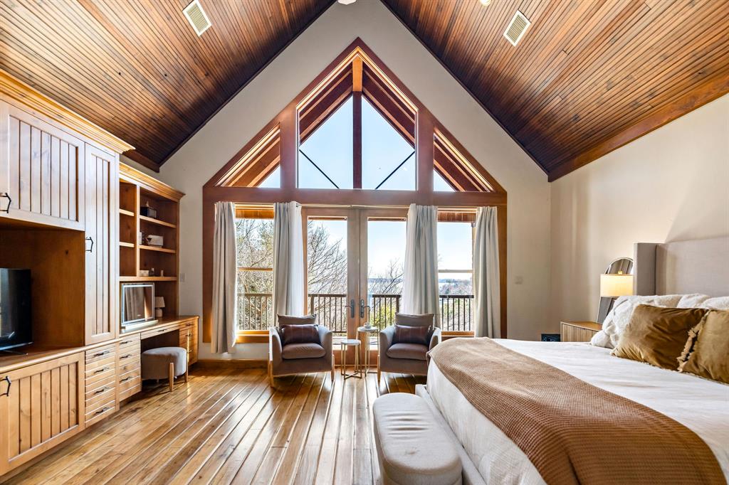 Boat Club - Residential