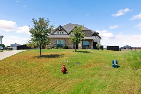 A home in Waxahachie