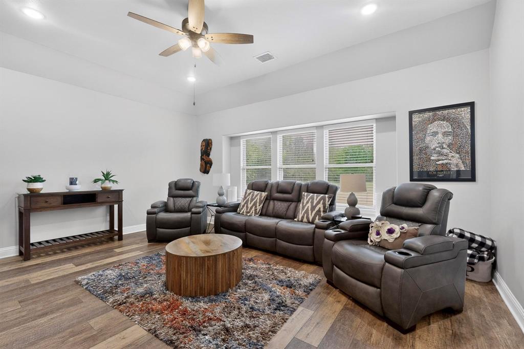 Wellington Manor Ph 2 - Residential