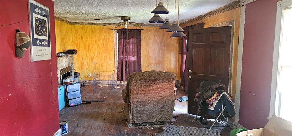 1011 Eastside Street