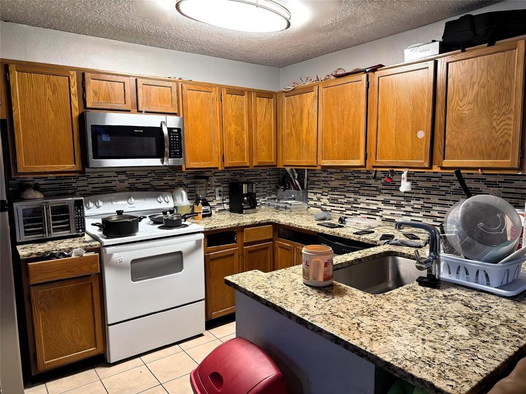 6108 Abrams Road 307