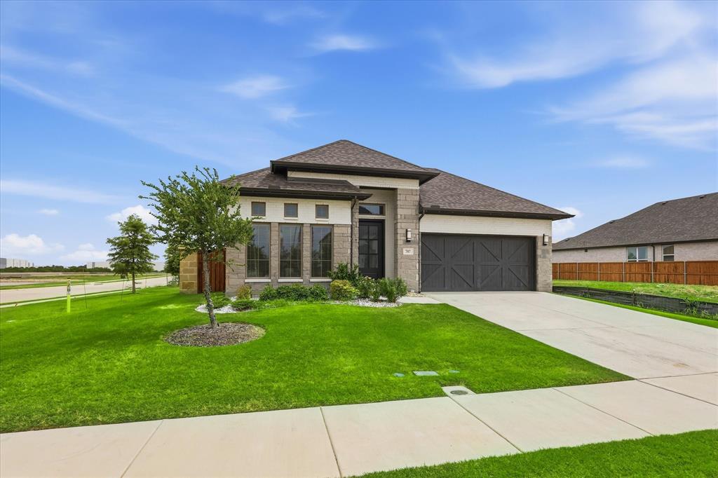 787 Cedarwood Court