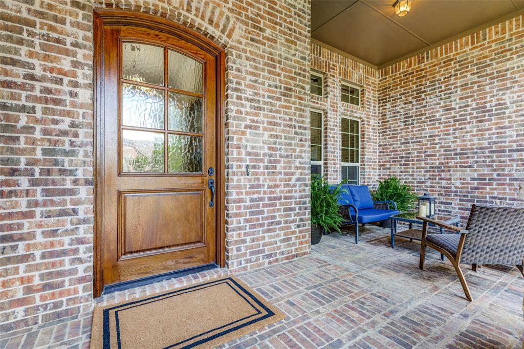 1512 Sustrik Court