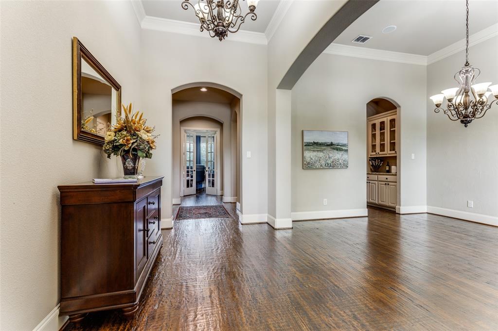 1512 Sustrik Court