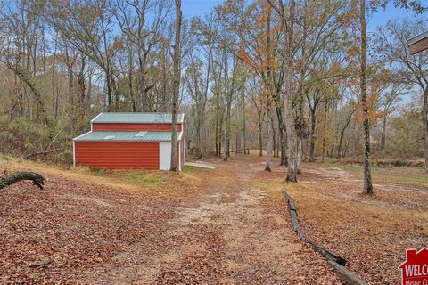 A home in Eustace