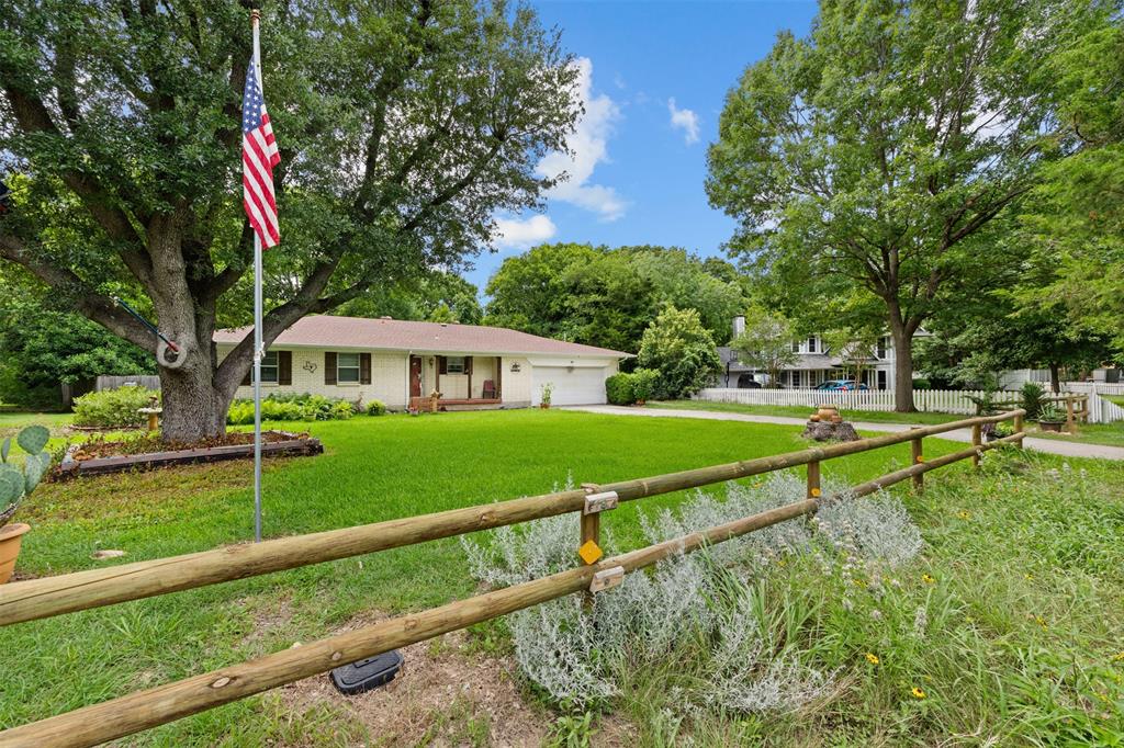 325 Oakwood Drive