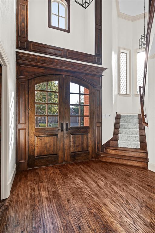 1925 Manor Way Drive