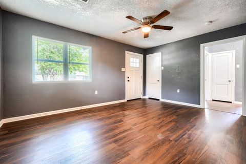Tiny photo for 3033 Ballinger Drive, Garland, TX 75041 (MLS # 21266894)