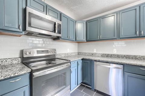 Tiny photo for 3033 Ballinger Drive, Garland, TX 75041 (MLS # 21266894)