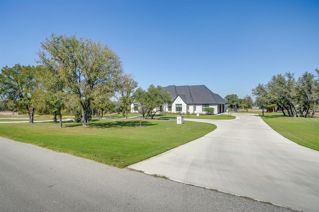 104 Woodview Creek Trail