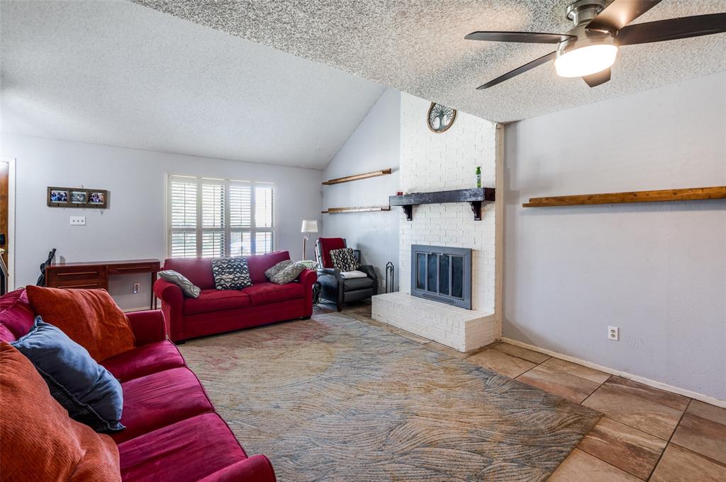 Keller Spgs Village 02 - Residential