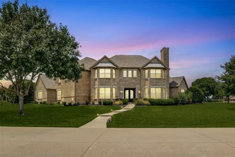 Photo of 671 Lakeridge Drive, Fairview, TX 75069 (MLS # 21263794)