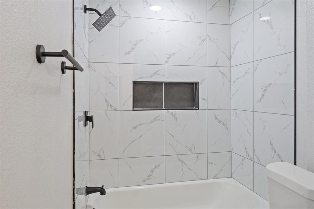 Mc Clain - Residential