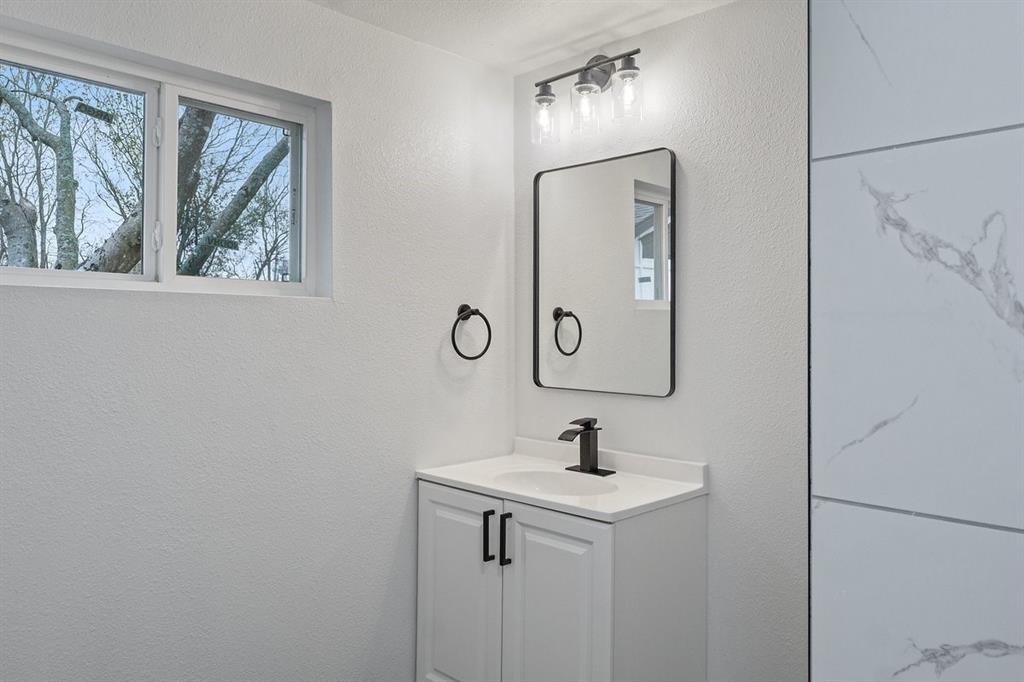 Mc Clain - Residential