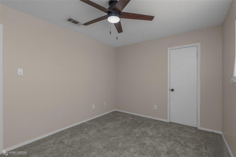 Tiny photo for 1431 Fox Street, Bossier City, LA 71112 (MLS # 21396904)