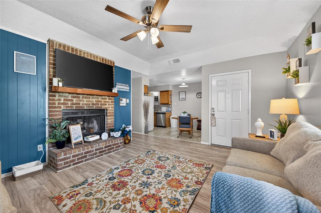 Crest The - Residential