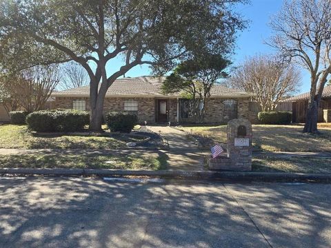 2004 Cherbourg Drive Plano TX 75075
