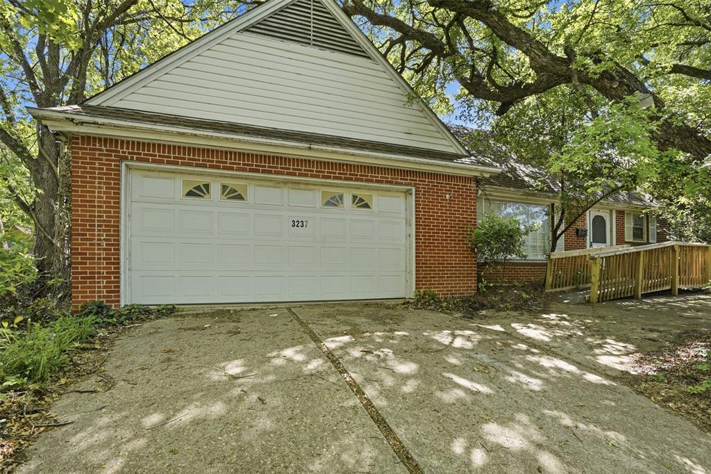 3237 Preston Hollow Road