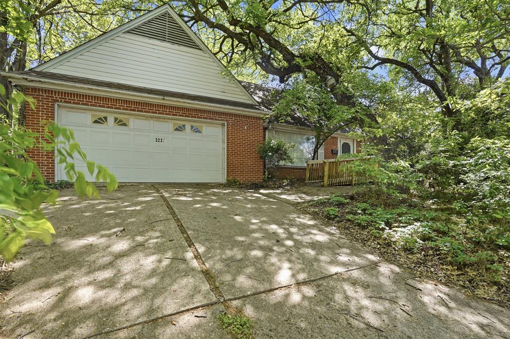 3237 Preston Hollow Road