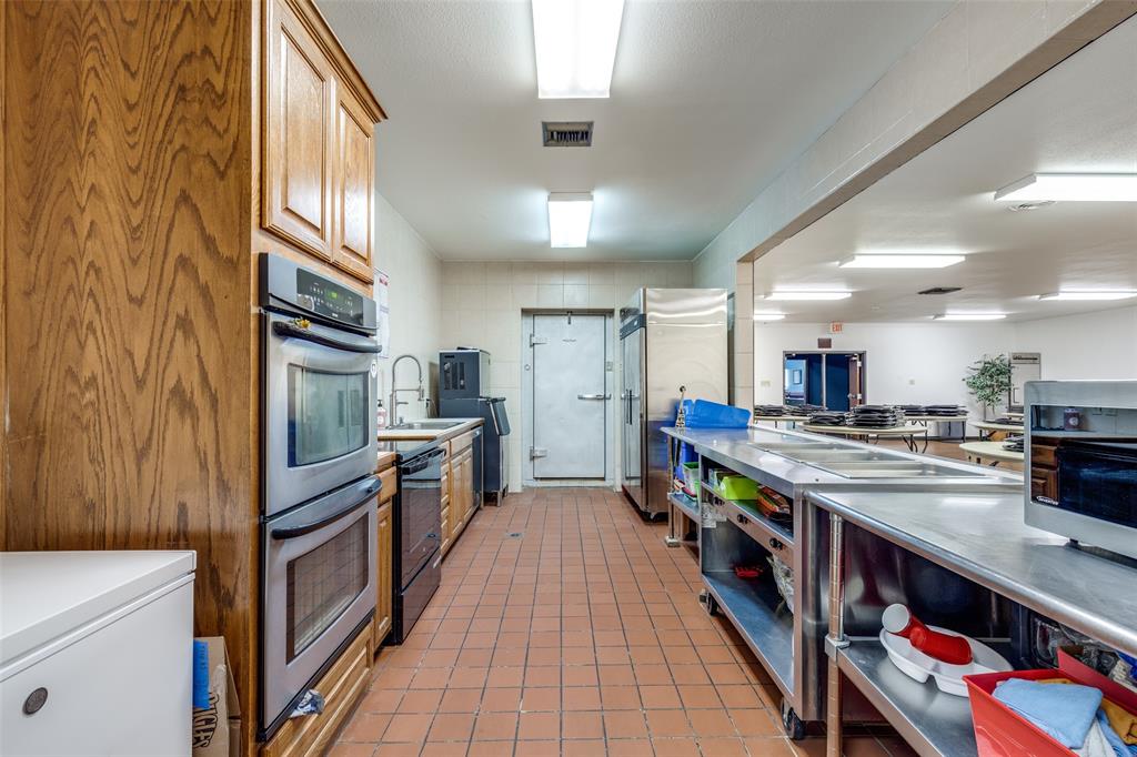 Stults Rd - Commercial Sale