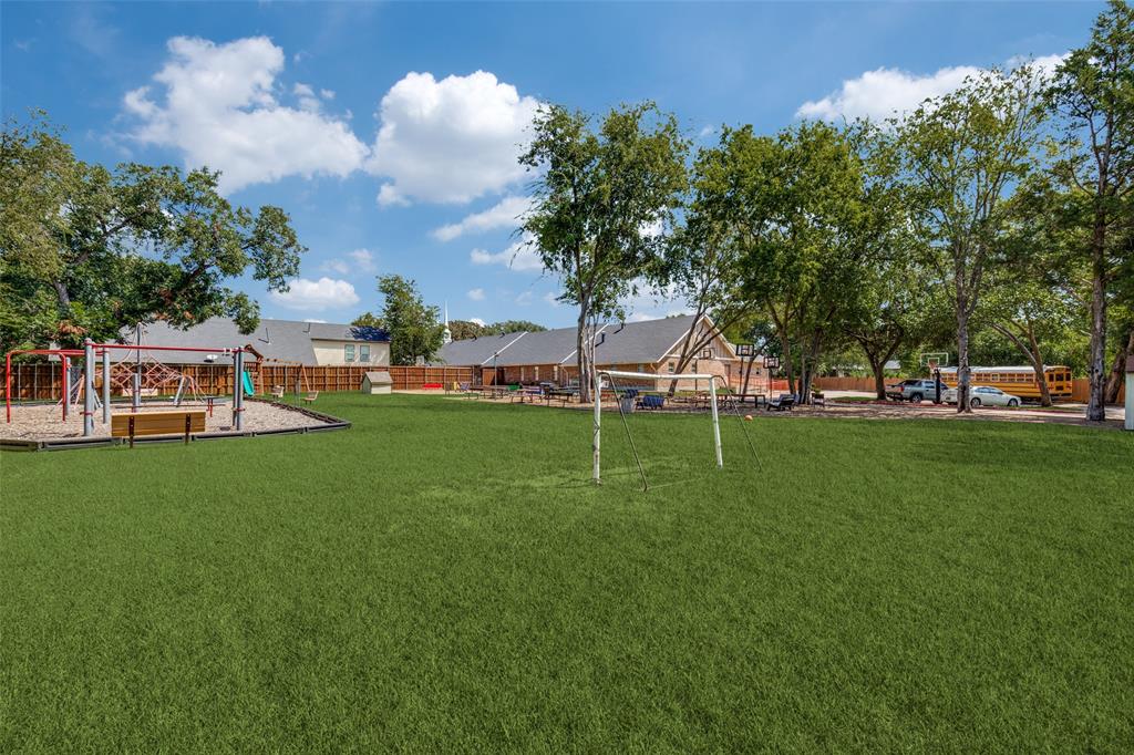 Stults Rd - Commercial Sale