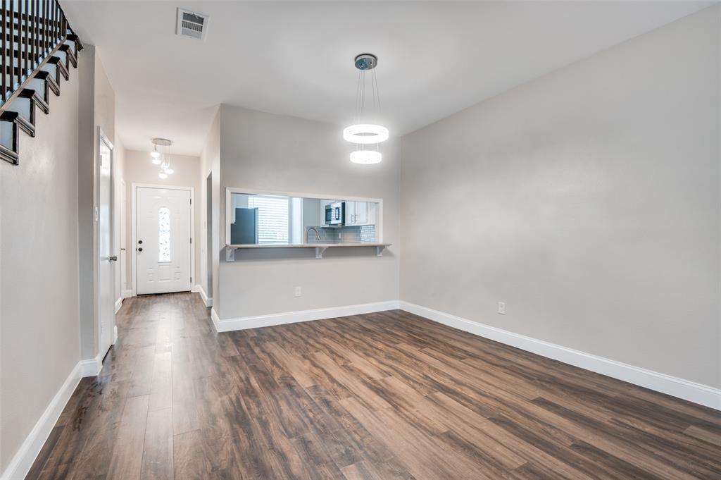 202 Samuel Boulevard C2