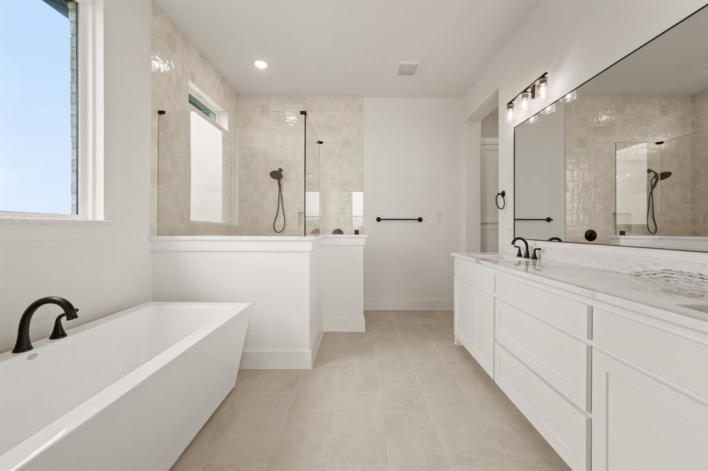 Bella Flora - Residential