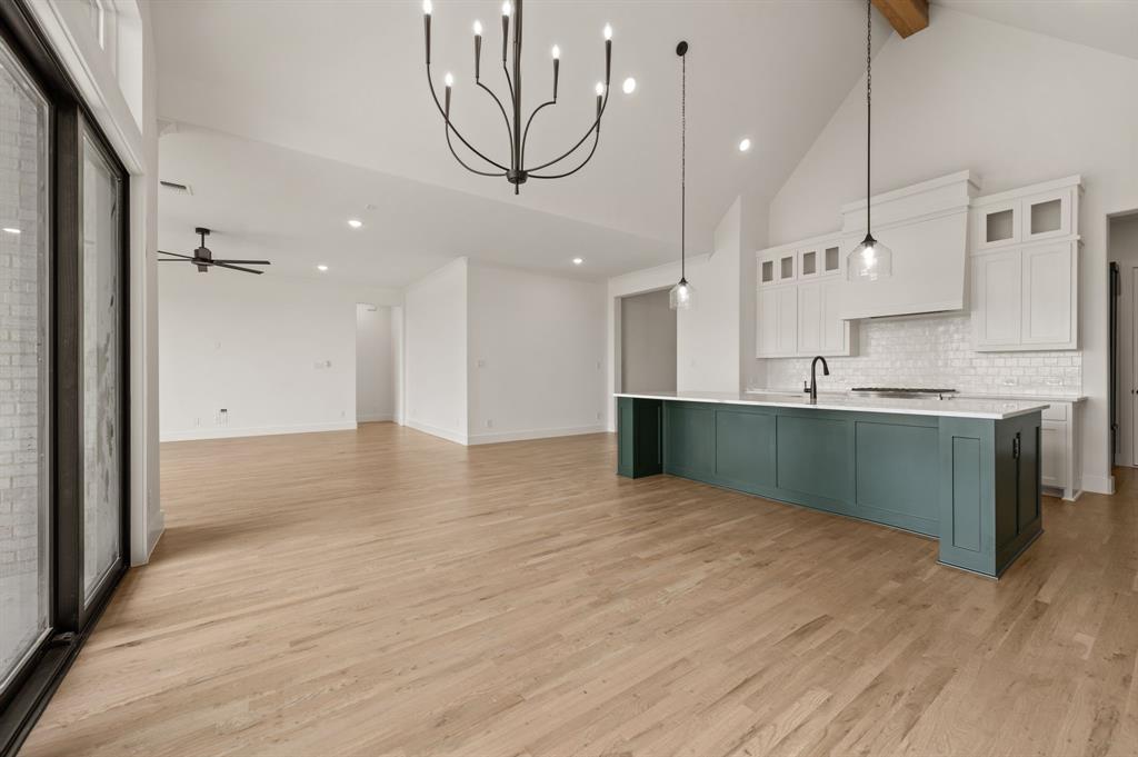 Bella Flora - Residential