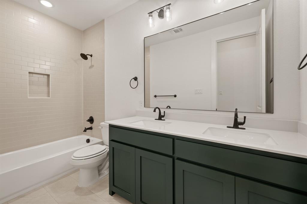 Bella Flora - Residential