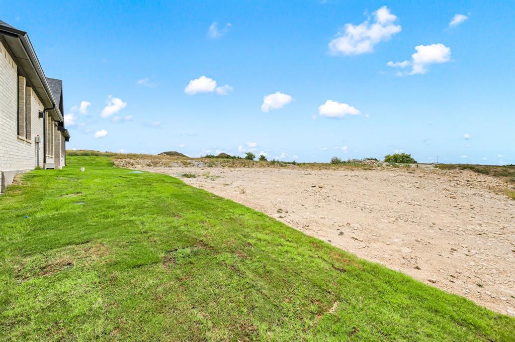 Bella Flora - Residential