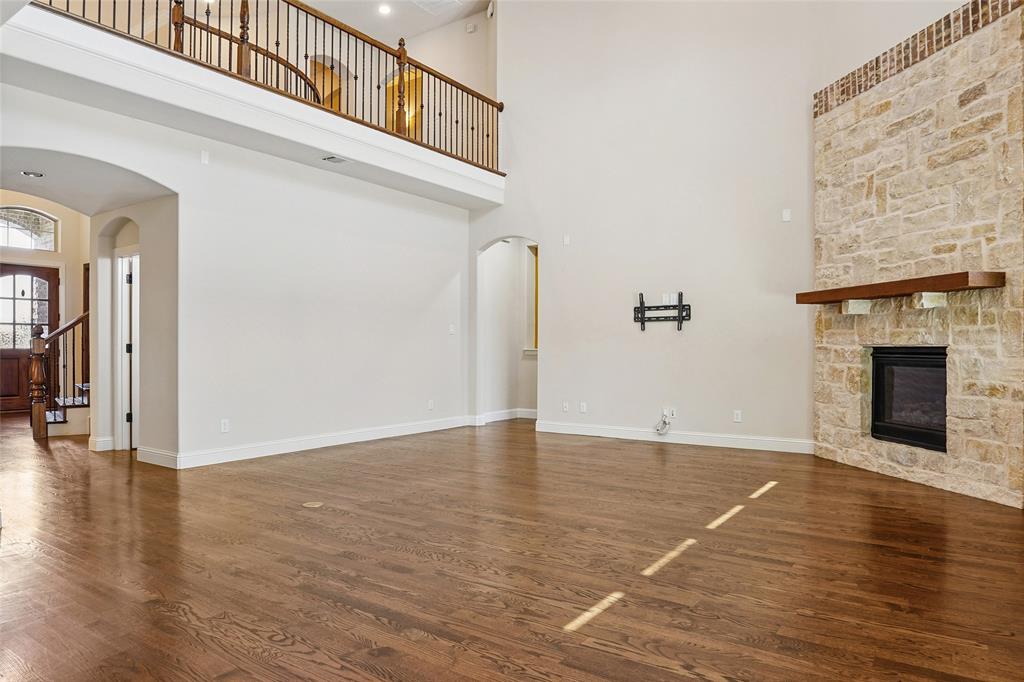 1225 Huron Drive