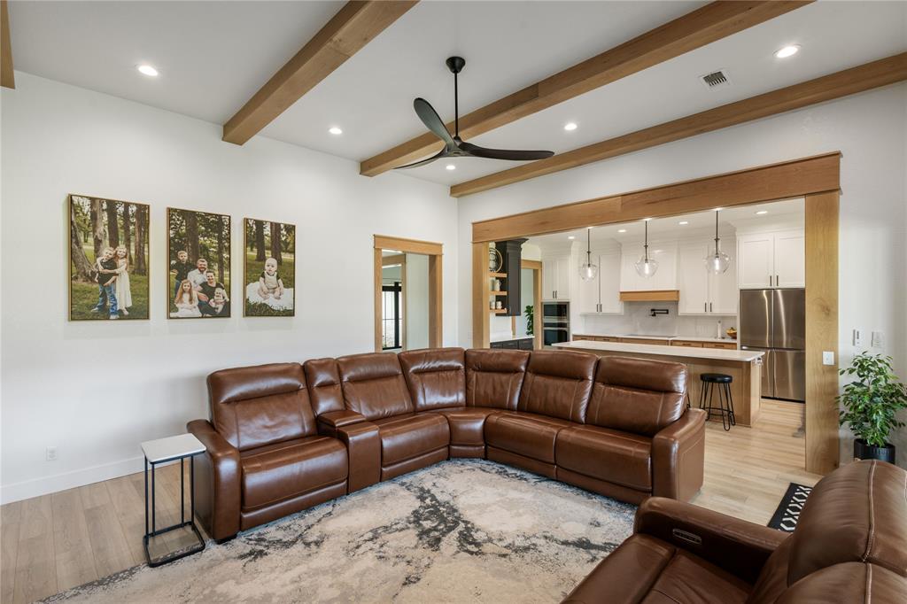 15170 Farm Road 79