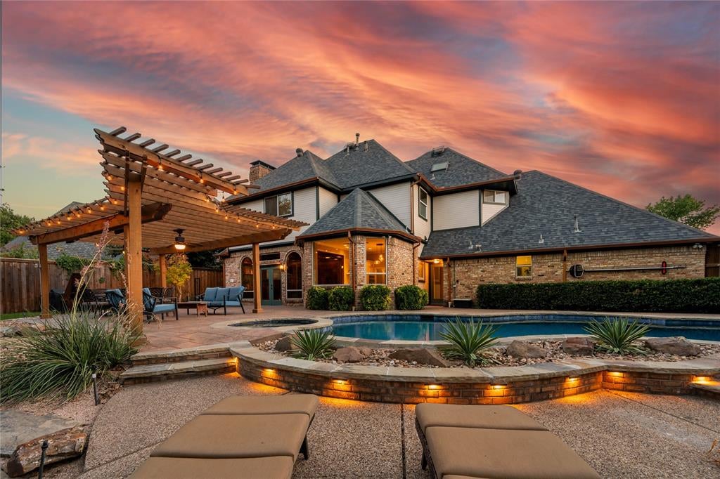 2329 Highlands Creek Road