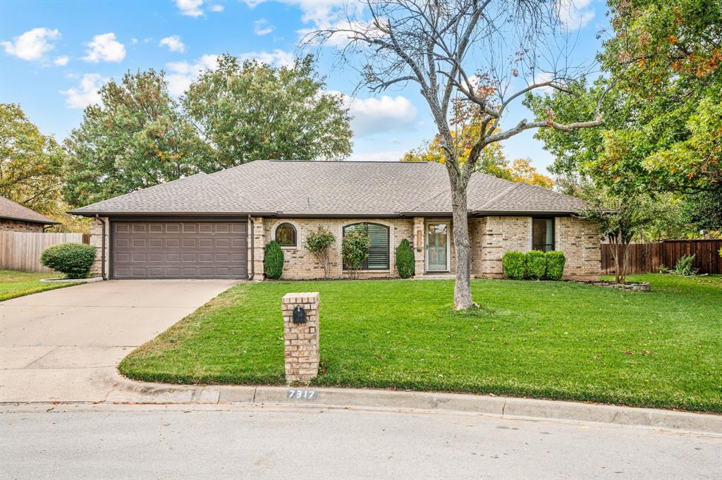 7317 Hialeah Circle W