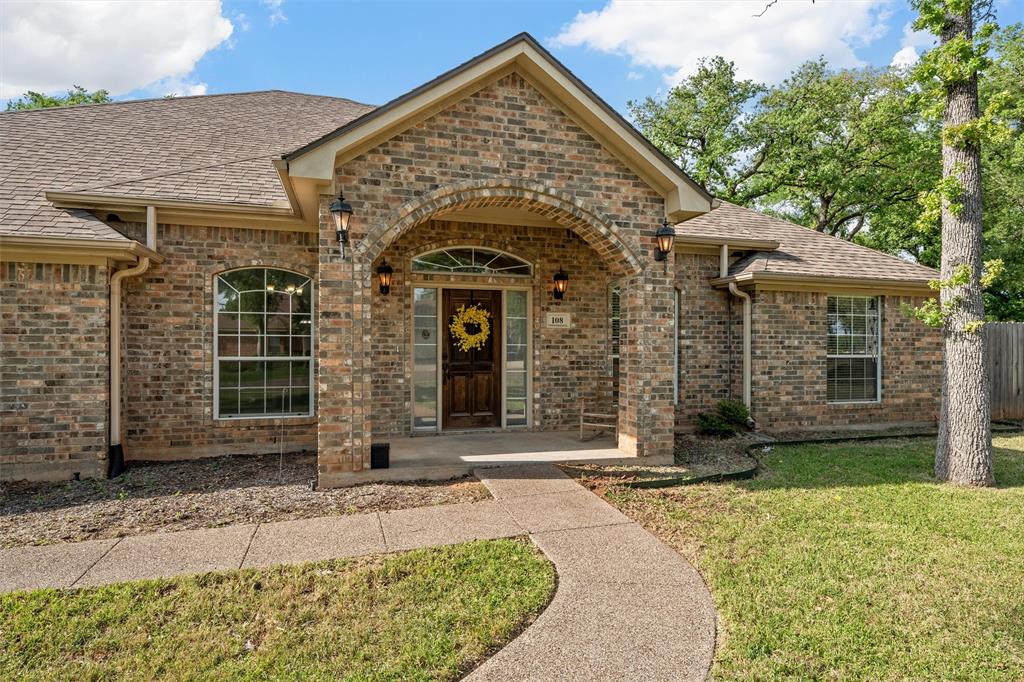 108 Hidden Oaks Drive