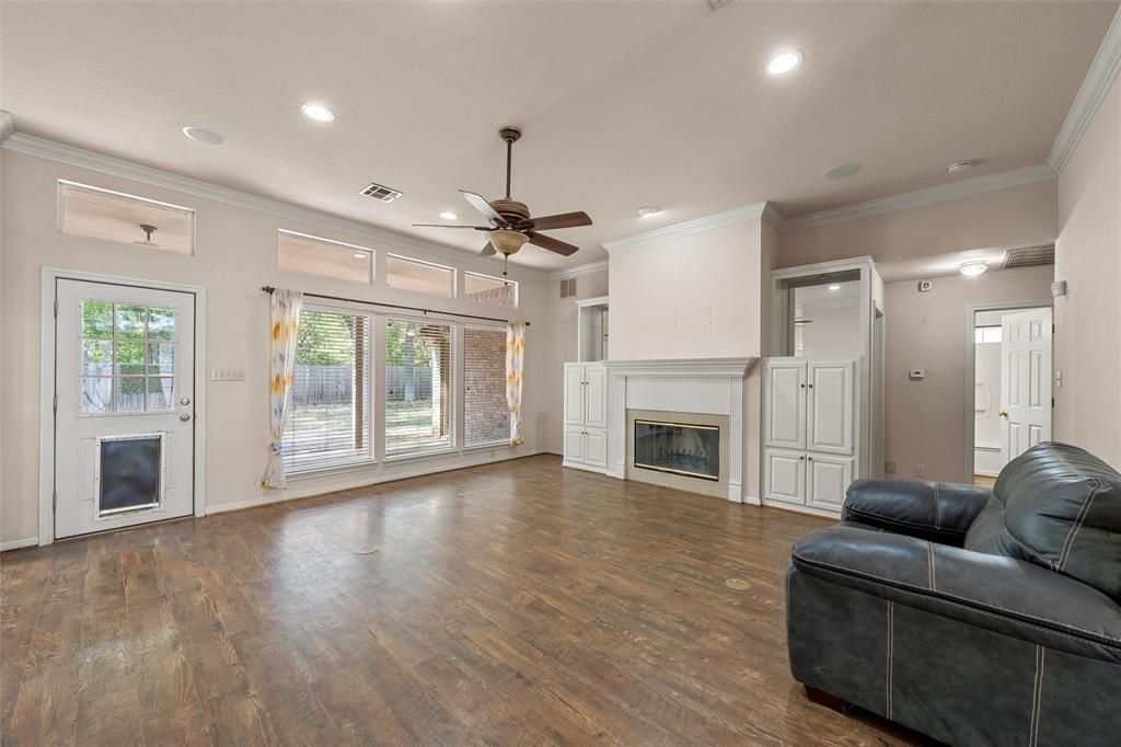 108 Hidden Oaks Drive