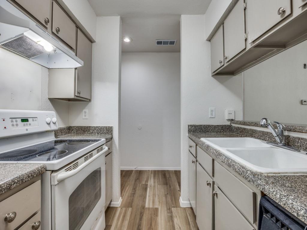 Teakwood on the Creek Condominium - Residential Lease