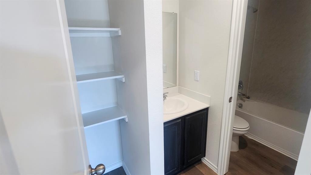 Waverly Estates - Residential