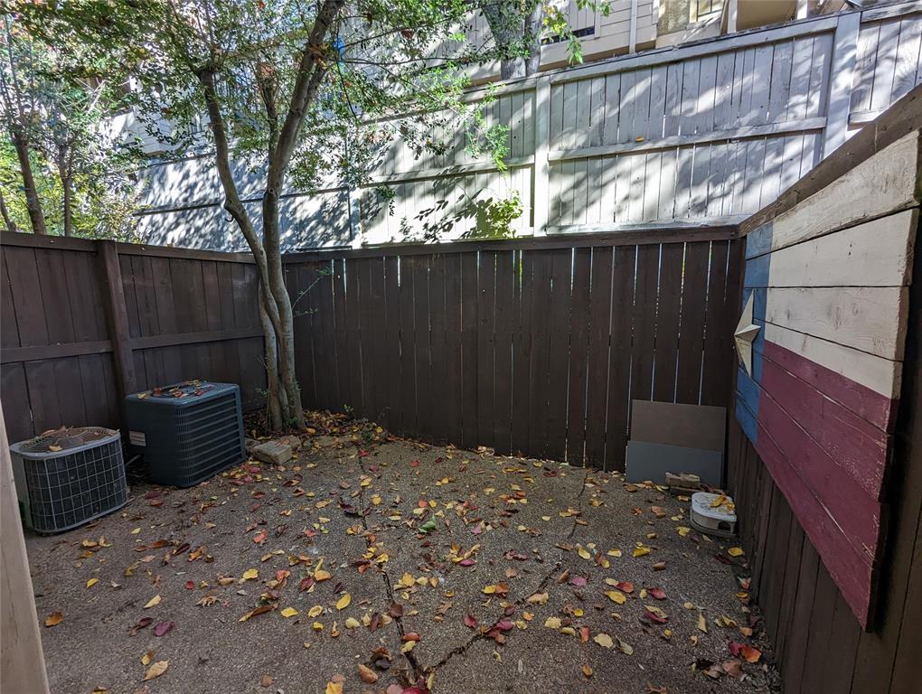 L H Bomar - Residential Lease