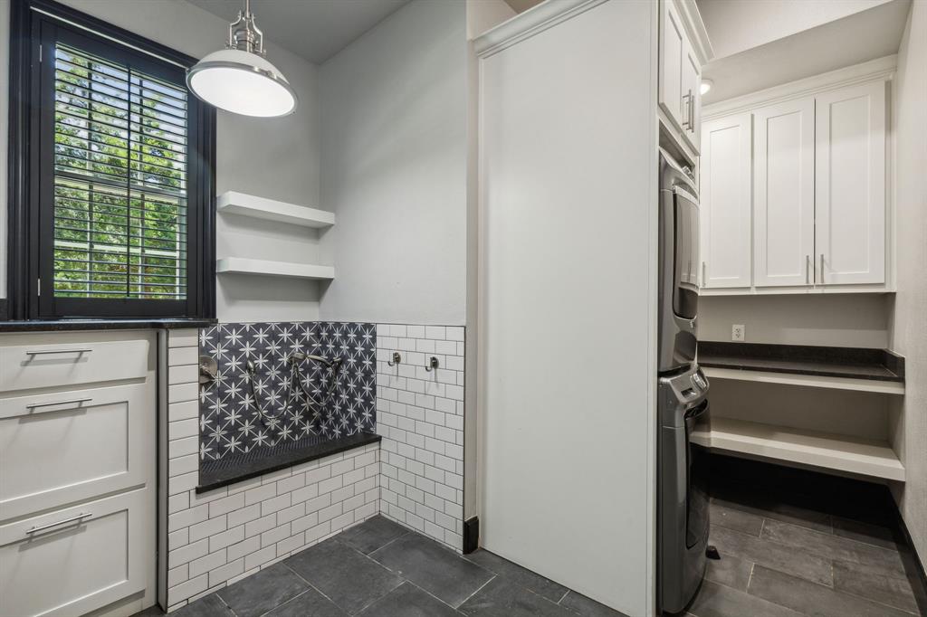 Kirkwood Hollow Add - Residential