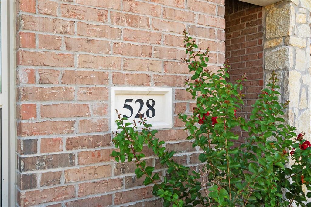 528 Retama Drive